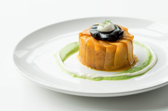 https://portlandfoodanddrink.com/wp-content/uploads/2016/02/aviary-charlotte-butternut-squash-black-garlic-egg-yolk-fennel-560x372.png